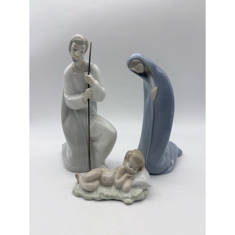 Lladro Figurine NATIVITY HOLY FAMILY Mary & Joseph And Baby Jesus